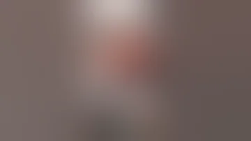 بوس محجبه في العربيه 