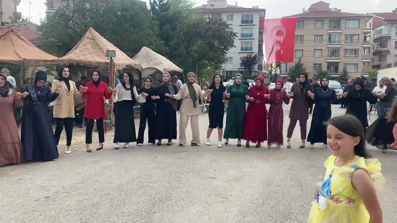 İŞTE DÜĞÜN İŞTE HALAY (pusat haydar TÜRKBEN)