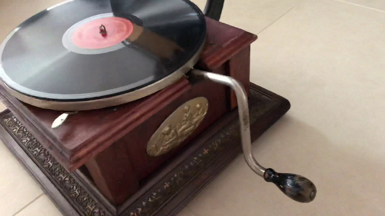 Граммофон красная труба - YouTube