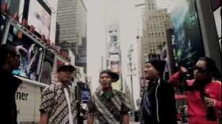 Jula-Juli Lolipop - Jogja Hip-Hop Foundation.FLV