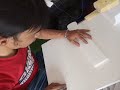 Cara membuat huruf dari gabus menggunakan mesin manual