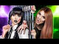 Wednesday Addams vs Vampir Hapiste! Vampirler Gerçek Hayatta!