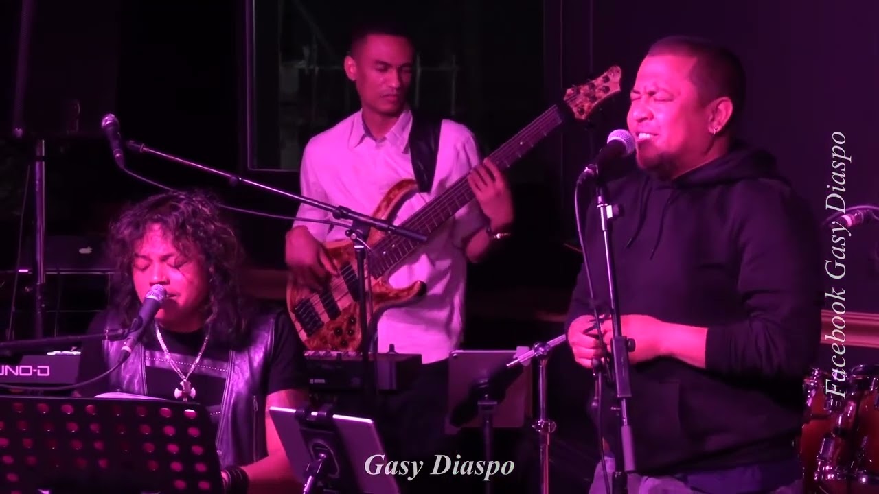 PRINCIO & KEN : IZY INDRINDRA IZY