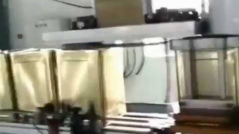 Automatic can seaming machine for 18L 20L square rectangular cans closing