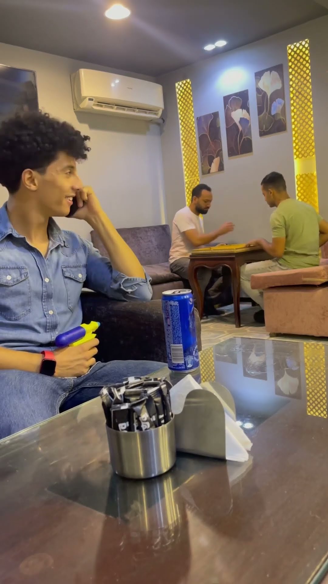 مقلب مسدس المايه ?