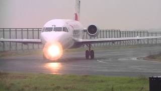 Rullaggio Fokker70 - Rolls Royce TAY engine sound (HD)