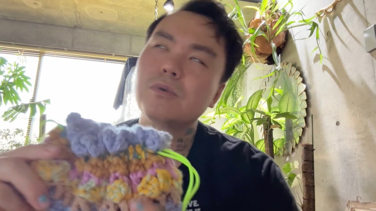 スイカ食べたり、編み物したり、勝手にPRしたり。