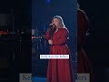 @kellyclarkson crushes another Kellyoke segment, this time covering @TheKillersMusic | SPIN