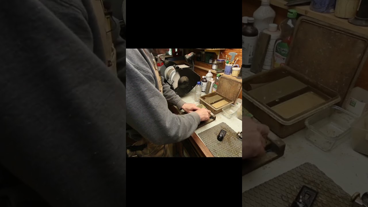 ⁣The Key to Shaping is Sharpening #woodenboat #woodworking #boatbuilding #sharpening #diy