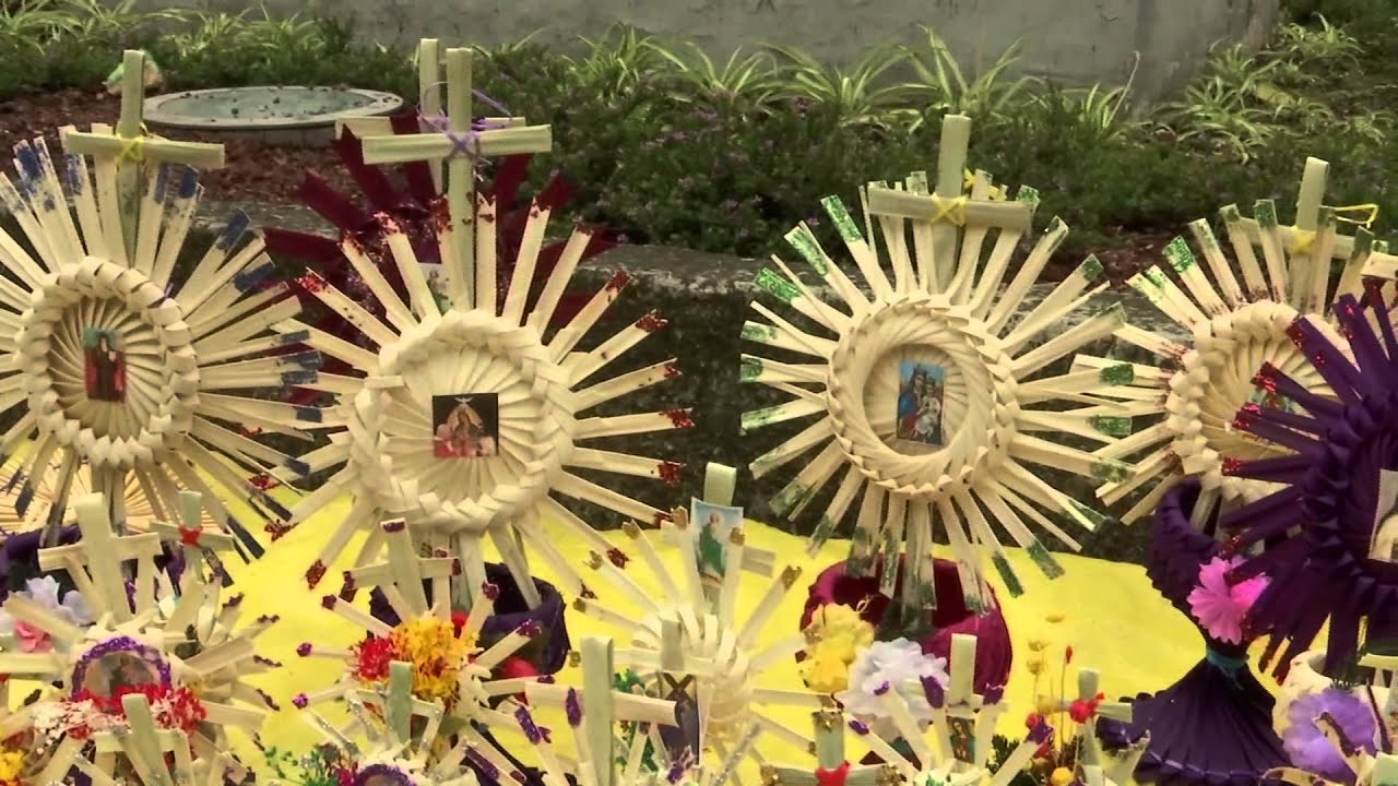 Artesanos reportan baja venta en el Domingo de Ramos