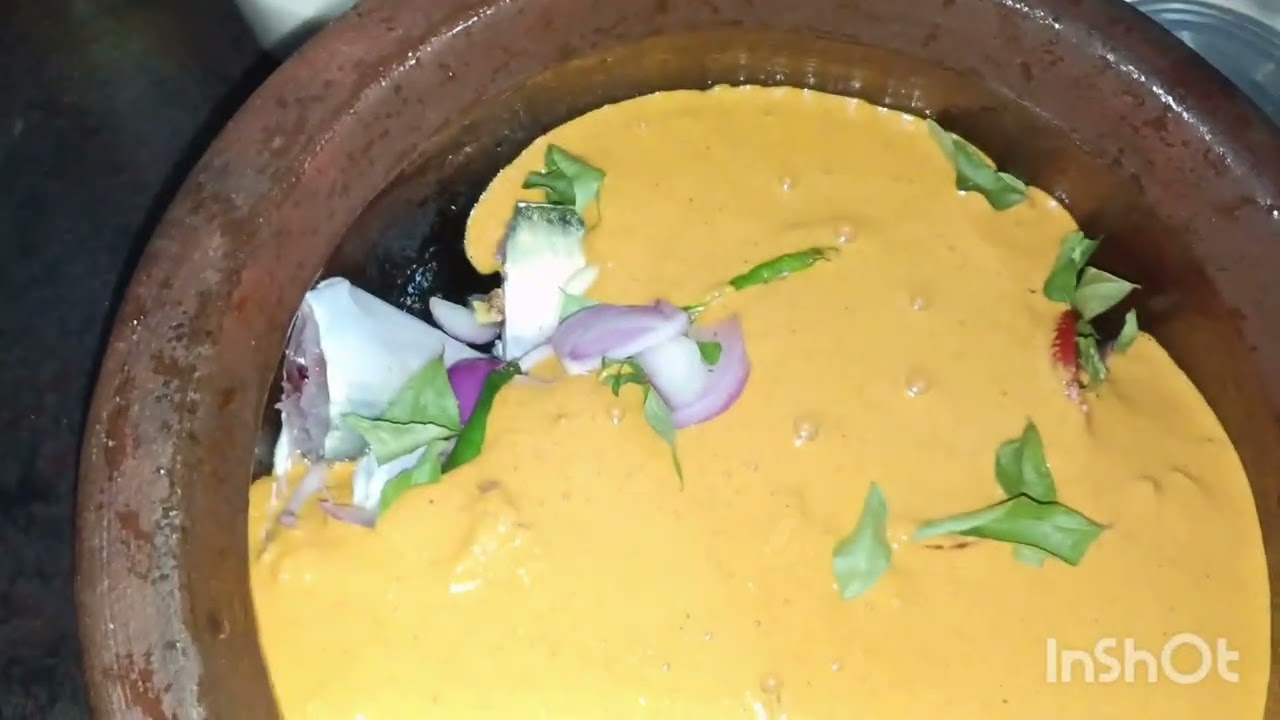 തേങ്ങ അരച്ച മീൻ കറി 