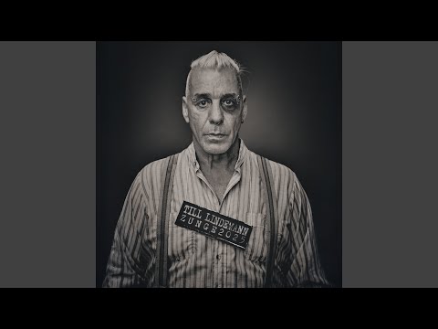 Plaj hojatxonalarida yashirin kamera video