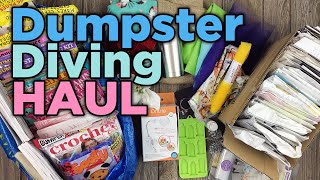 Dumpster Diving At Joann Fabrics - Lots of Magazines !!!