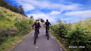 gowes di BROMO loadingnya pake hartop aja yg penting happy