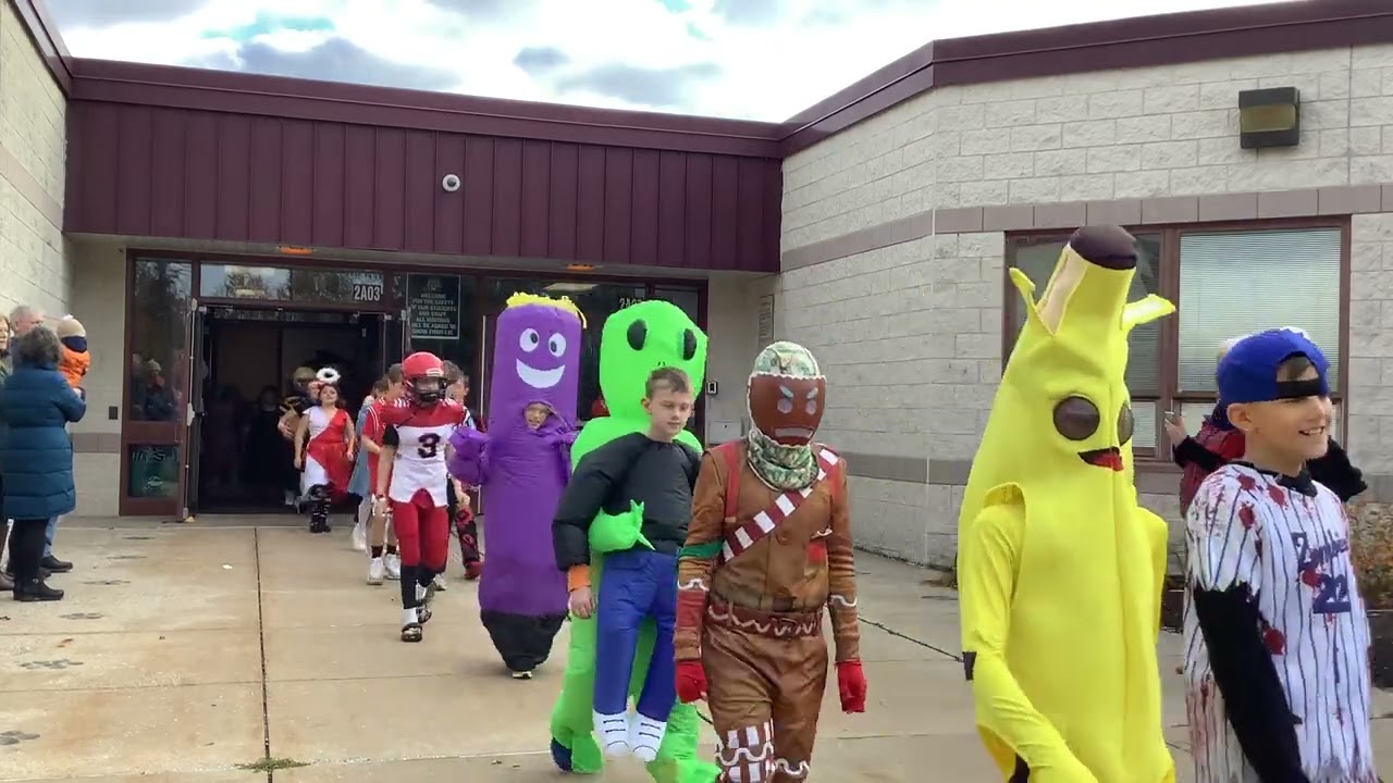 FES Halloween Parade