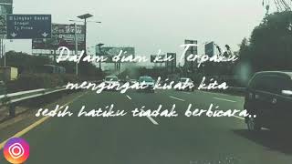 Status WA (Cover) akustik Nazia Marwiana - Terdiam sepi