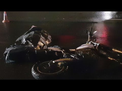 Жуткое смертельное мото дтп в Киеве на Окружной Жуткое смертельное мото дтп в Киеве на Окружной