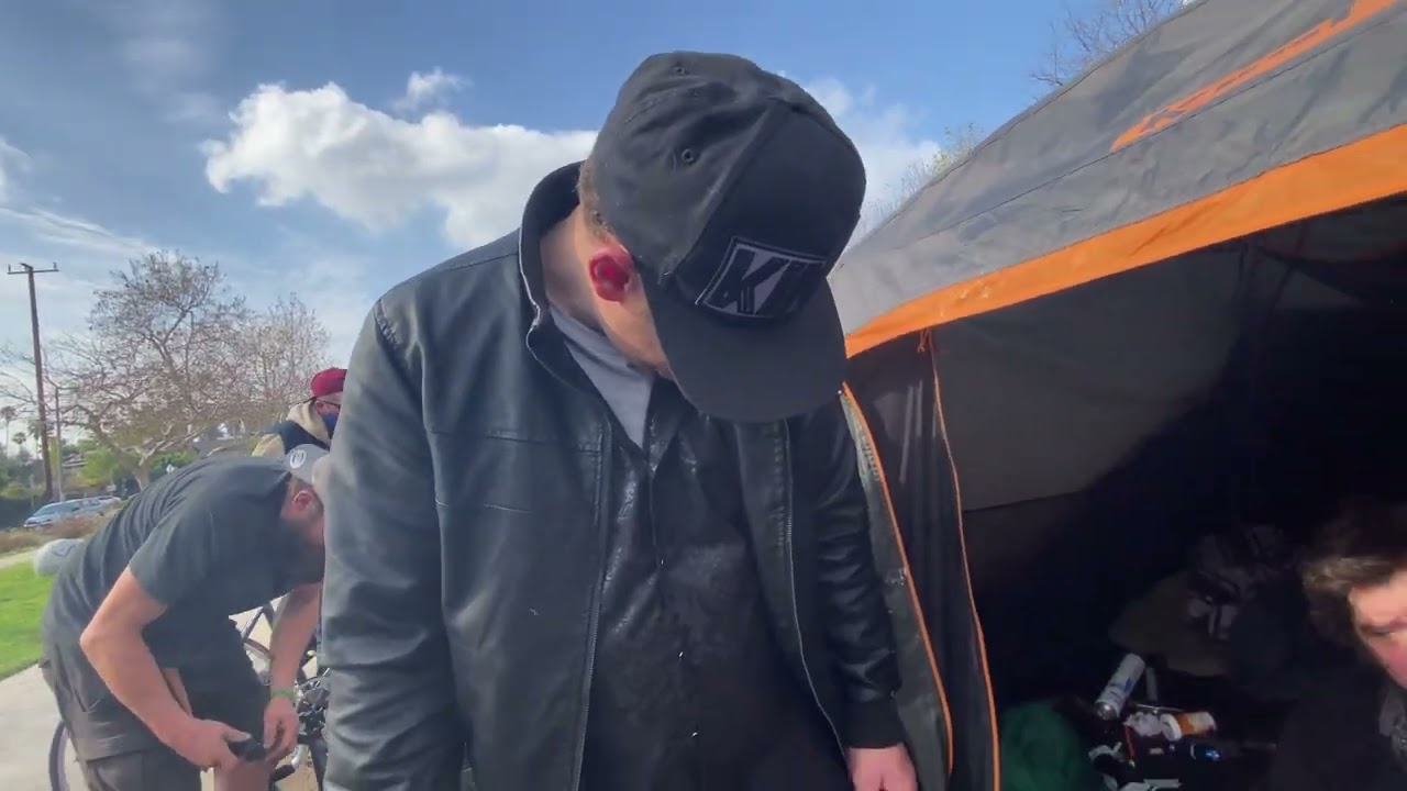 Homeless addicts at open drug scene in Venice Beach boast of their criminal activity