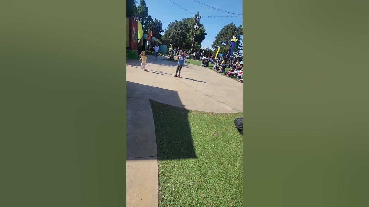 mardi gras viral video