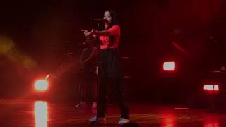 ELLA MAI - Good, Bad ( LIVE )