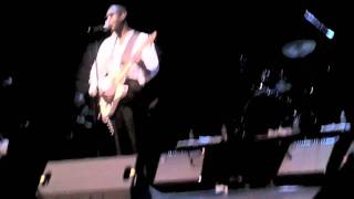 Video thumbnail of "Raphael Saadiq - Lay Your Head On My Pillow - Live"