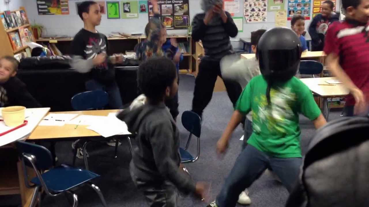 Justice Harlem Shake (VOA)