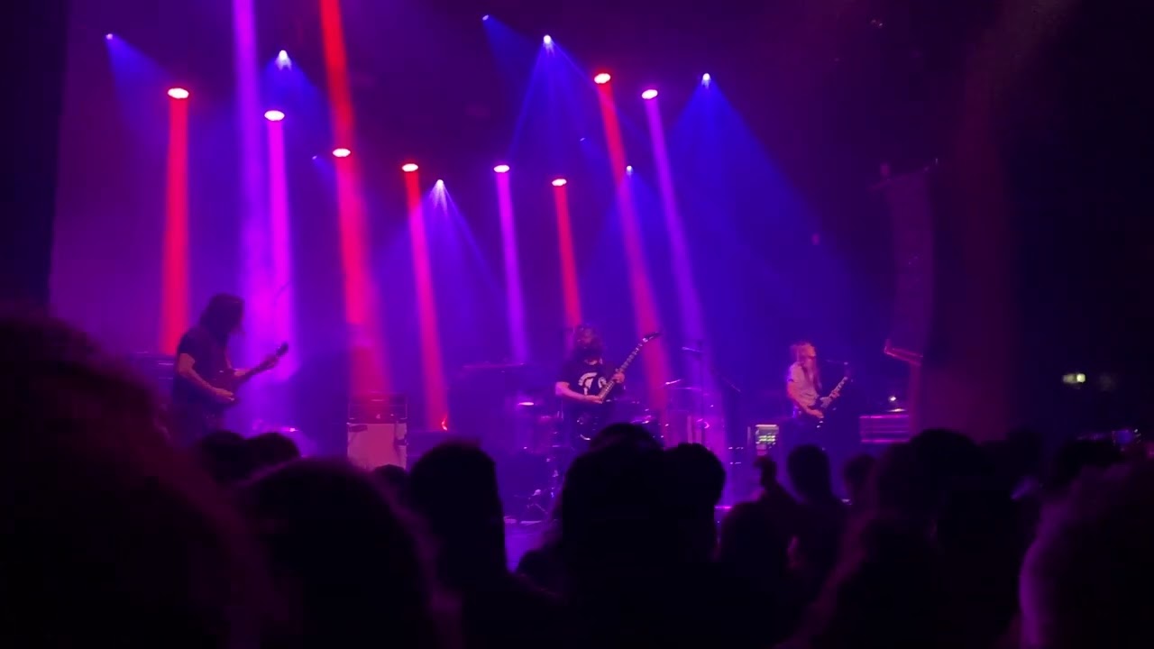 Elder - Live at Bataclan, Paris. 11 Oct. 2025