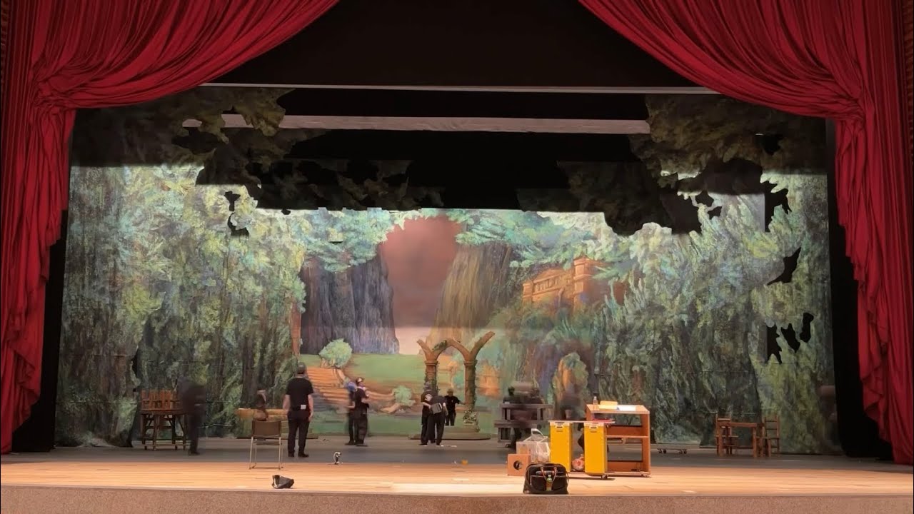 【希少】演劇　舞台　影絵　伝統工芸　バティック 白鳥の湖』舞台仕込み風景🦢Swan Lake-Stage Build Time Lapse 【Stage