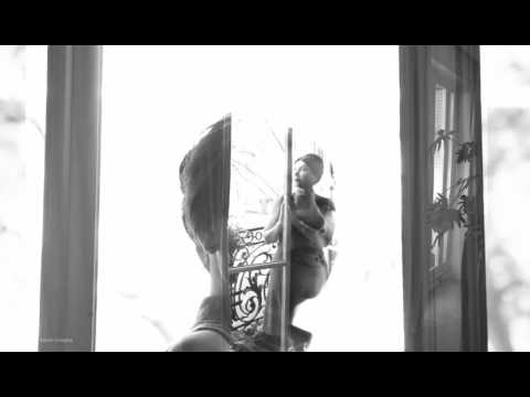 Sar Bar Nakardi Simin Behbahani Ft Hengameh Bertschi