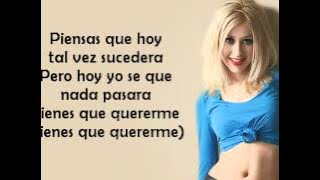 Christina Aguilera - Genio Atrapado with lyrics on screen