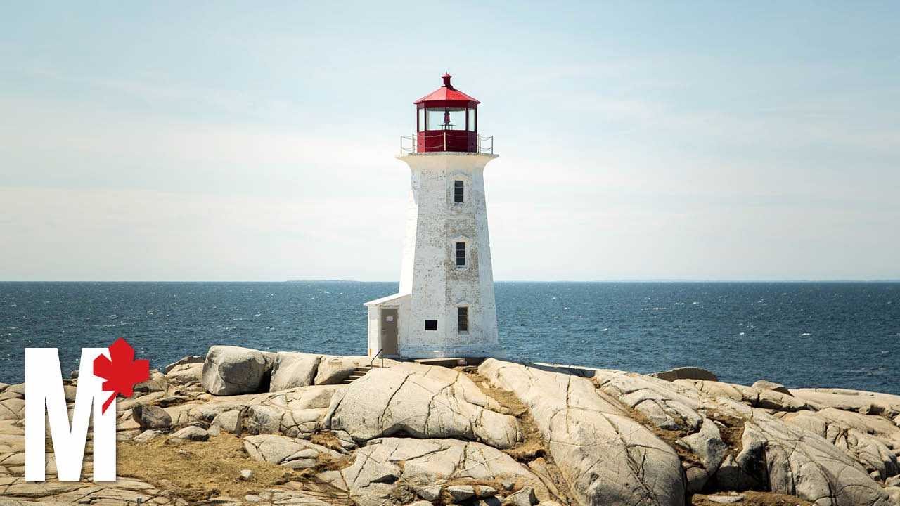 What it feels like to go inside Peggy's Cove lighthouse YouTube