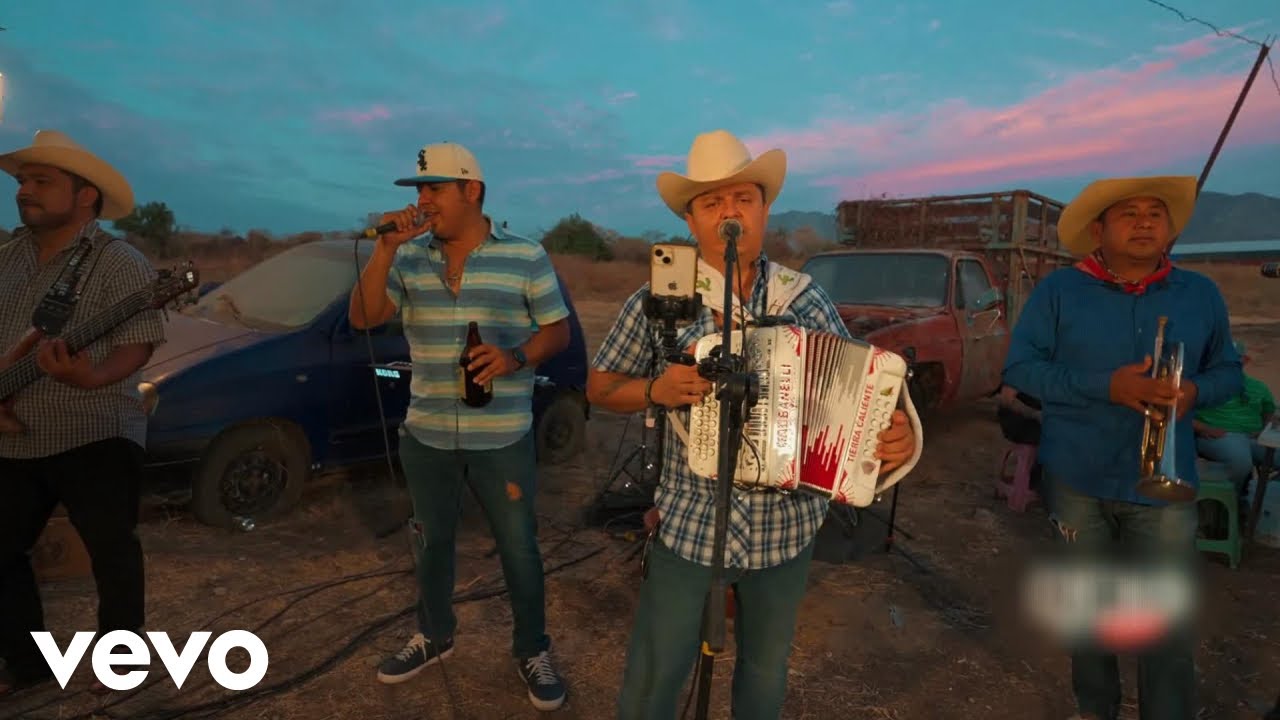 COCHO Music En Vivo - Prieta Linda (feat. Zona H)