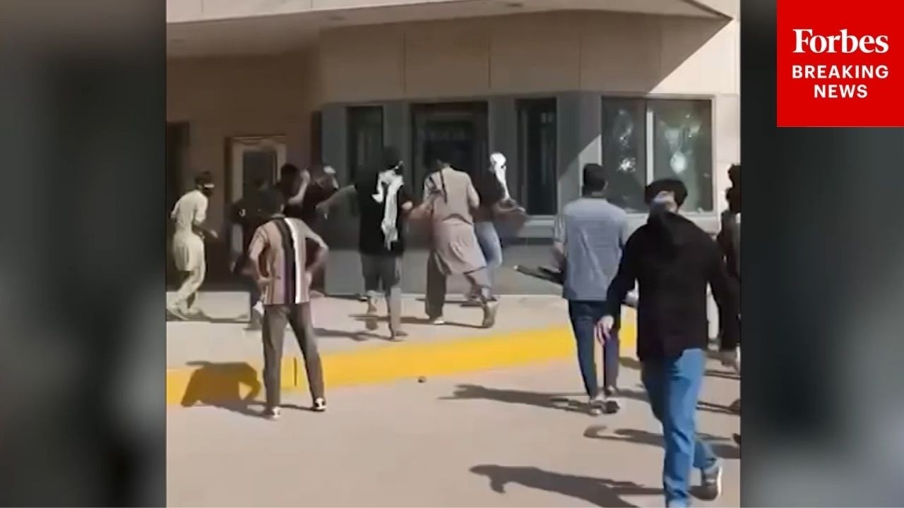 Pakistan Protesters Are Killed While Demonstrating Against U.S.-Israeli Strikes On Iran