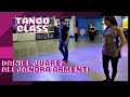 Clase de tango  enroque, sacada, giro, cruce, caderas, Alejandra Armenti, Daniel Juarez