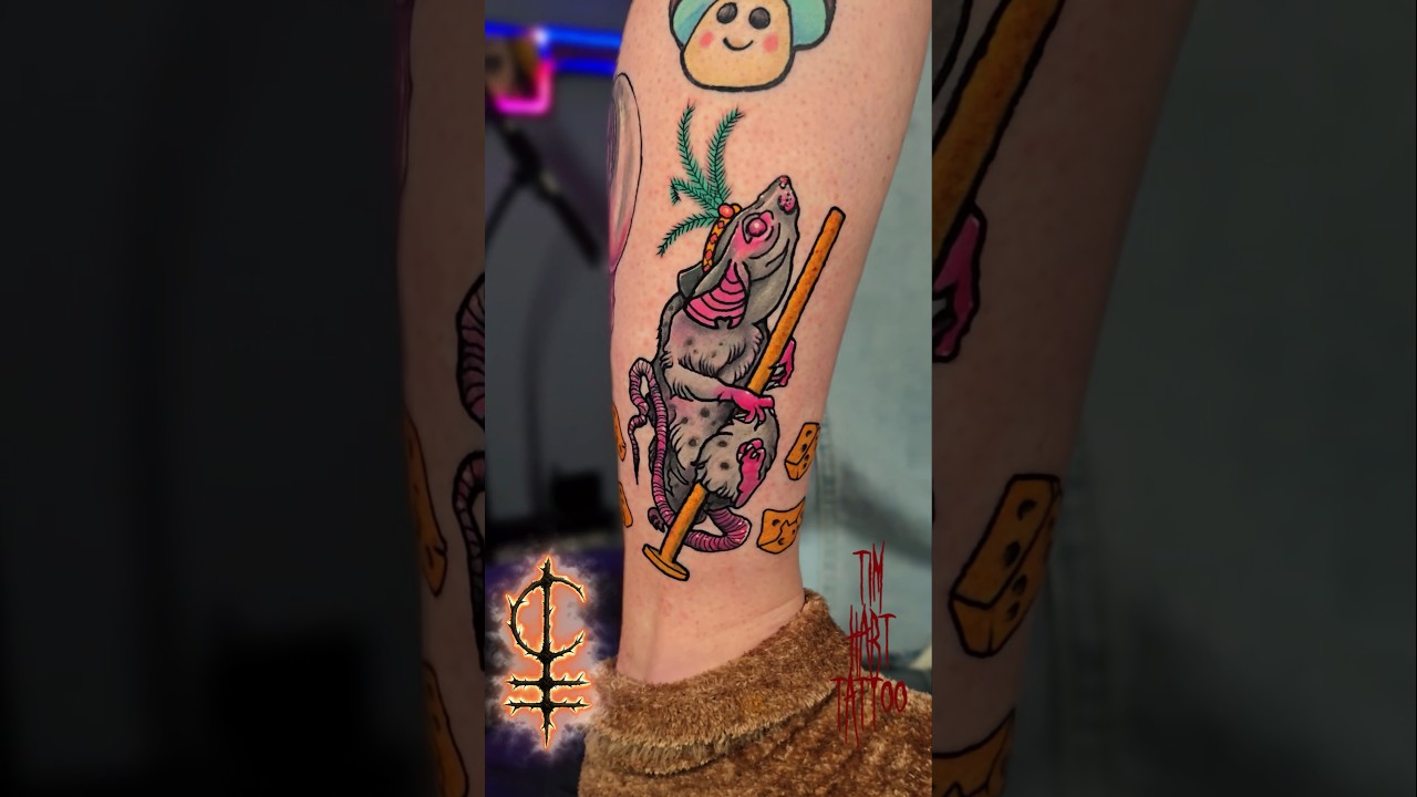 she works hard for the money! #tattoo #tattooartist #portsmouth #timharttattoo #shorts