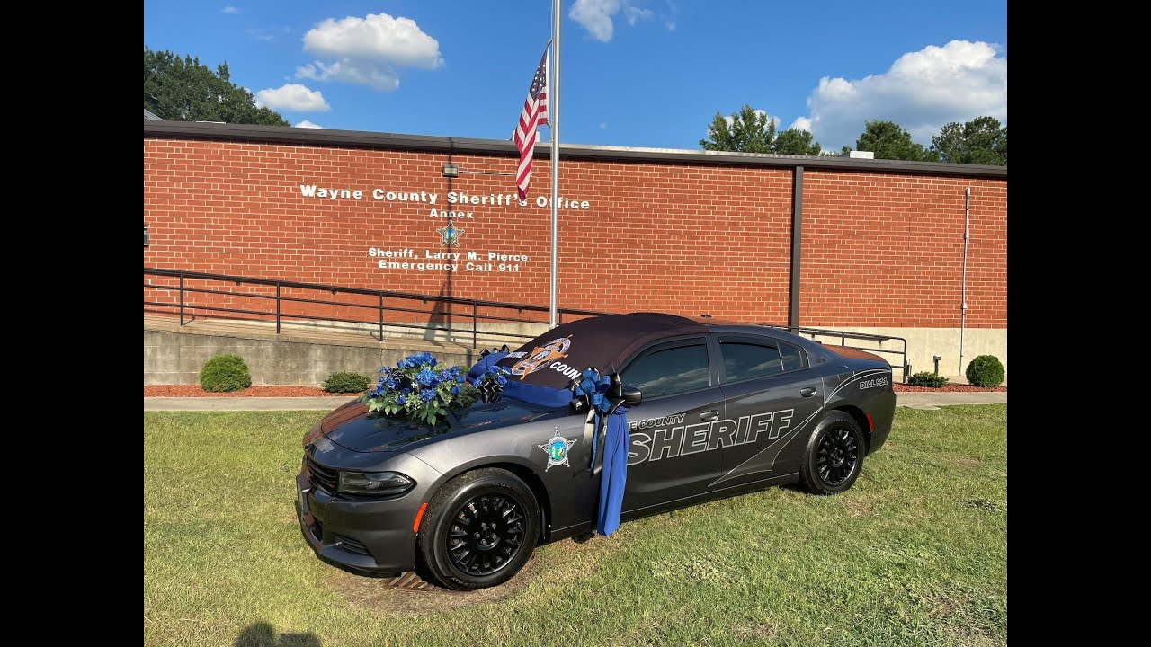 Wayne County deputy dies after being shot shot while serving papers ...