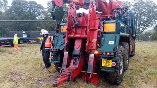 Foden 6x6 winching out stuck 8 wheeler crane truck