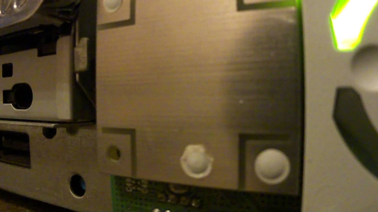 Test Xbox 360 noise level VS Samsung vacuum cleaner YouTube