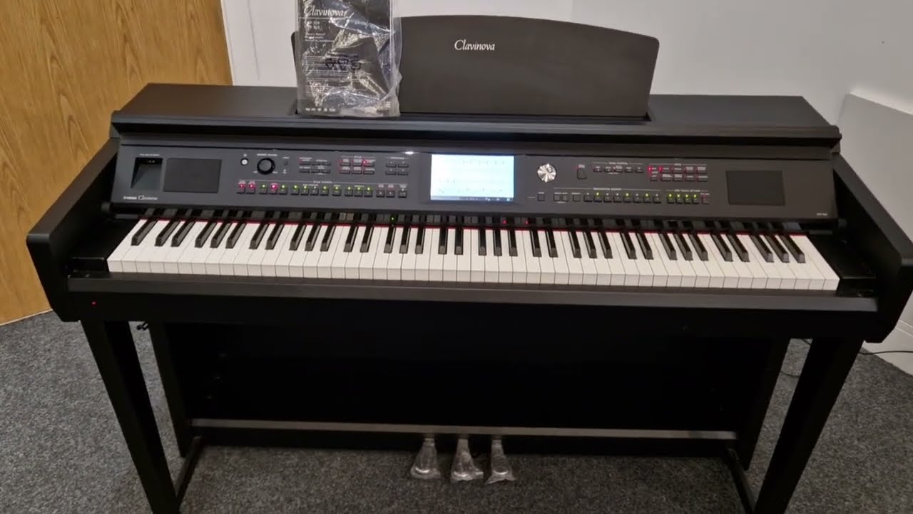 Secondhand Yamaha CVP-705 Clavinova Digital Piano | Black Walnut Secondhand Yamaha CVP-705 Clavinova Digital Piano | Black Walnut