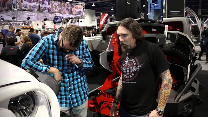 Jeff Kelderman and Rutledge Wood check out the Kel...