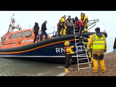 移民船難慘劇誰的錯？ 英法兩國因責任歸屬爭議起爭執｜20211126 公視晚間新聞
