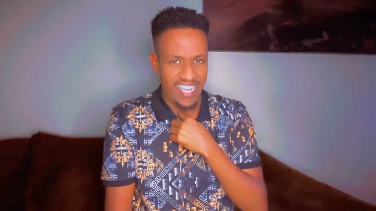 Shamuurey wixii sedeed sano aan raadineenay laba bari aa laga dhigay 😂 😂 😂 😂