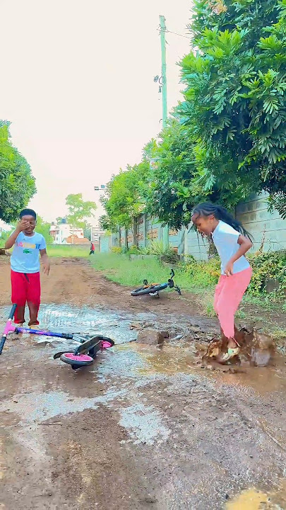 IT'S PLAY TIME AFTER SCHOOL,LET'S SEE WHO TAKES THE WIN🚵‍♀️🏆