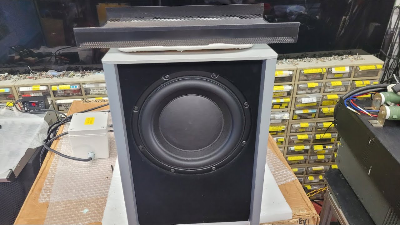 BROKEN PIEGA P SUB 4 Repair ? 20살의 명기 피에가 서브우퍼 고장수리! 퍽~으!버럭 하고 웅~ 비명소리~ 잡아봐요?