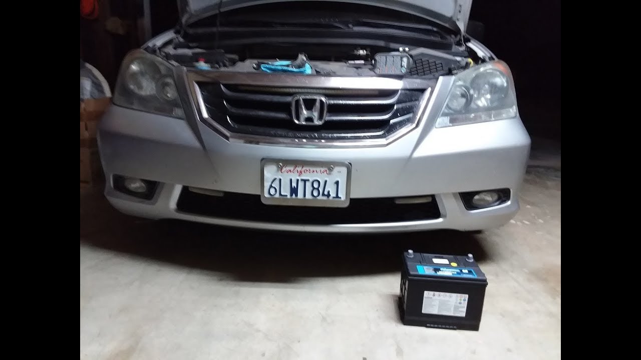 How to: Install a Battery on a 2010 Honda Odyssey - YouTube