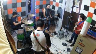 Here we kum - Molotov Cover - Ensayo Shelby