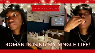 VLOGMAS DAY 19 | TAKING MYSELF ON A SOLO DATE • IT DEFINITELY ENDED IN TEARS!