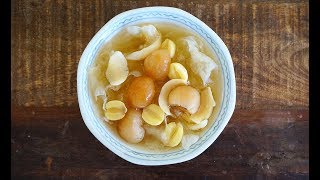 Sweet Lotus Seeds And Snow/White Fungus Soup