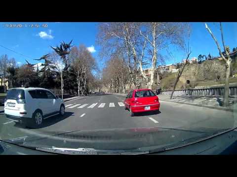 უნდა ვიაროთ რიგში და არა ხაზზე