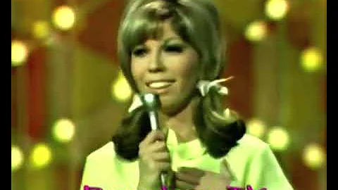 NANCY SINATRA These Boots Are Made for Walkin STEREO